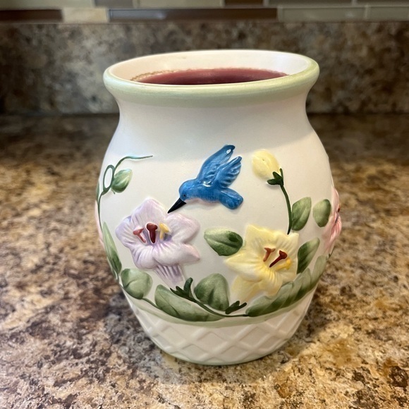 Yankee Candle Other - Yankee Candle Floral Trailing Flowers and Hummingbird Wax Tart Warmer